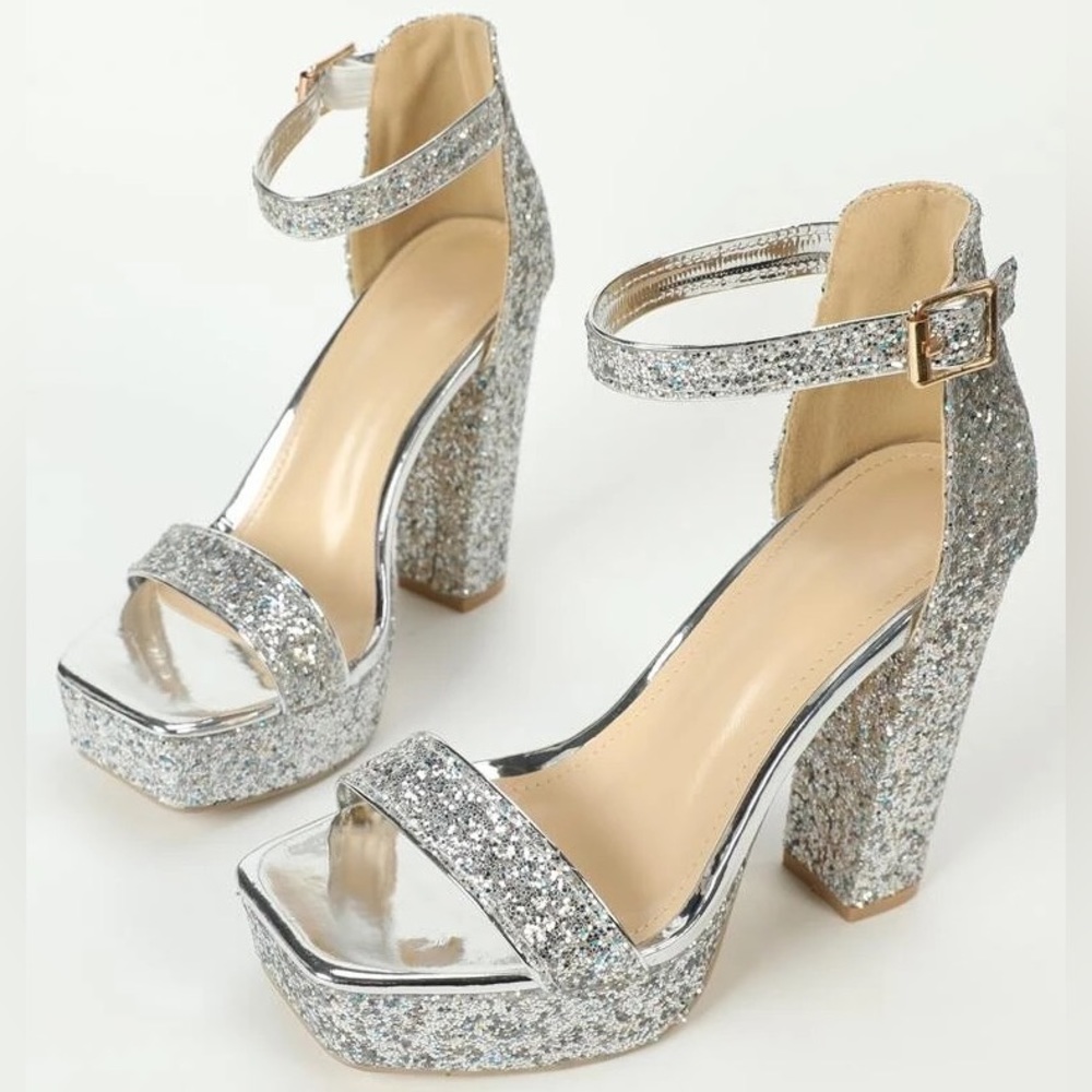 Chunky Glitter Ankle Strap Heels - Women’s 7